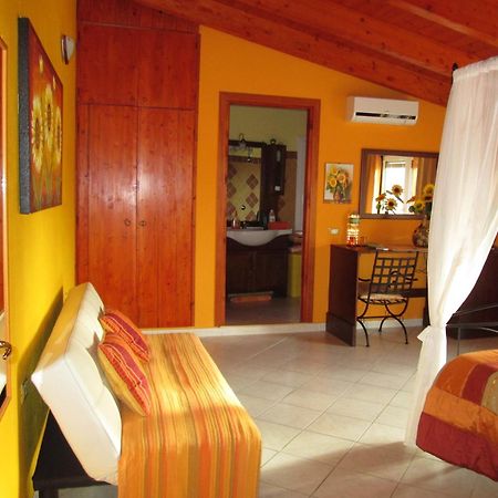 B&B Le Terrazze Isola Di S. Antioco Sant'Antìoco Eksteriør billede