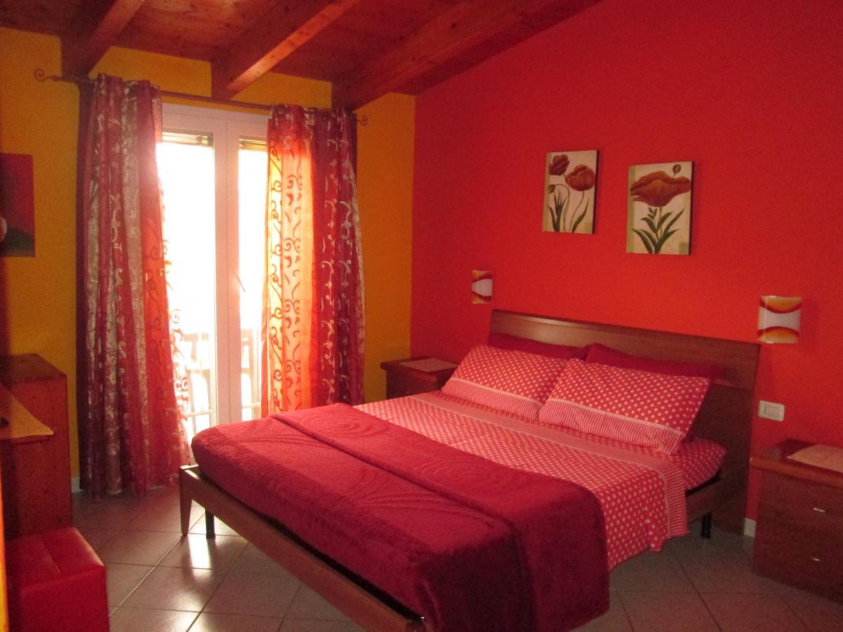 B&B Le Terrazze Isola Di S. Antioco Sant'Antìoco Eksteriør billede