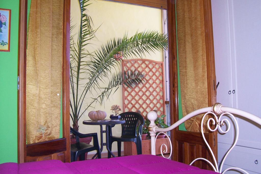 B&B Le Terrazze Isola Di S. Antioco Sant'Antìoco Værelse billede