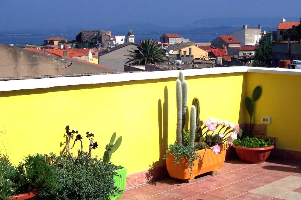 B&B Le Terrazze Isola Di S. Antioco Sant'Antìoco Eksteriør billede