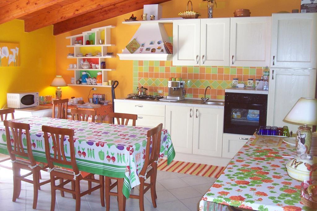 B&B Le Terrazze Isola Di S. Antioco Sant'Antìoco Eksteriør billede