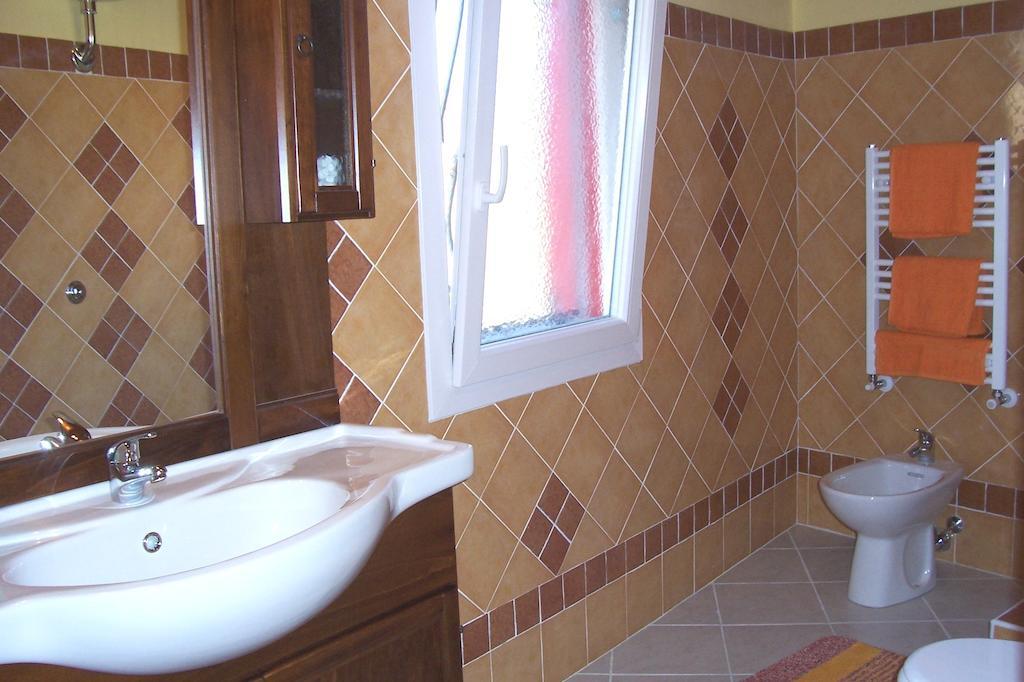 B&B Le Terrazze Isola Di S. Antioco Sant'Antìoco Eksteriør billede